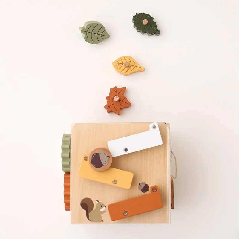 5-in-1 Wooden Activity Cube Game Center Bead Maze Leaf Shape Classifier Learning Montessori Toys 1-3 Early Childhood Education